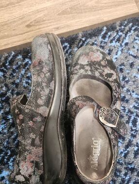 Alegria Women's Black Floral Mary Jane with Decorative Buckle